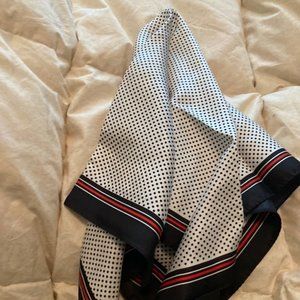 Cejon silk neck square